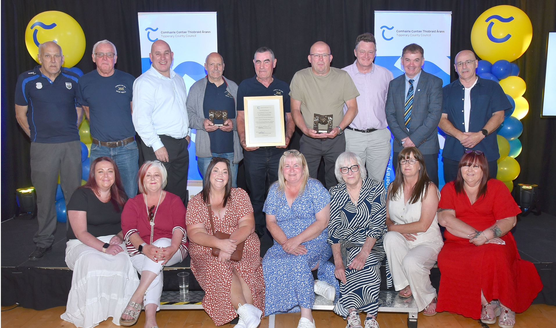 Carrick-on-Suir River Rescue and Carrick-on-Suir Meals Assistance Services members pictured with their Carrick Municipal District awards. Pictures John Murphy