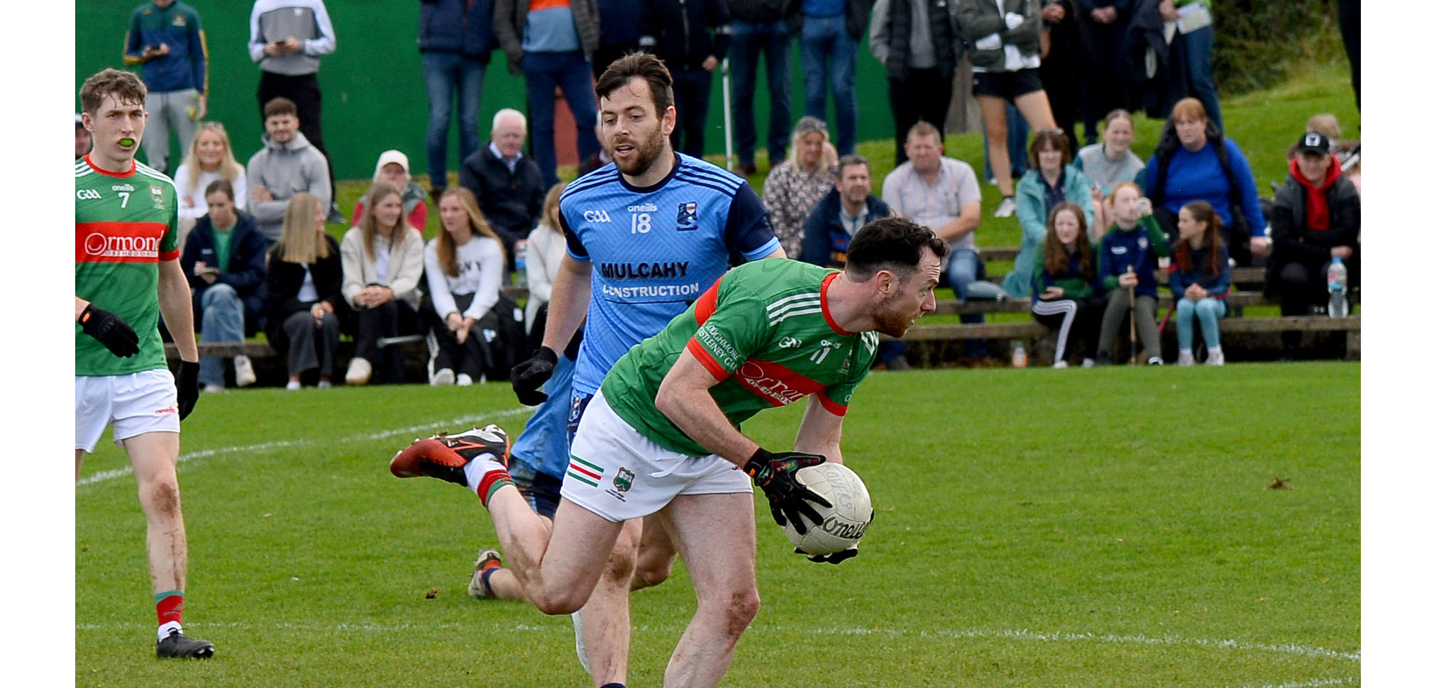 Loughmore/Castleiney's Tommy Maher gets away from Moyle Rovers' Diarmuid Foley during Sunday's county semi-final in Cashel. Picture: Michael Boland