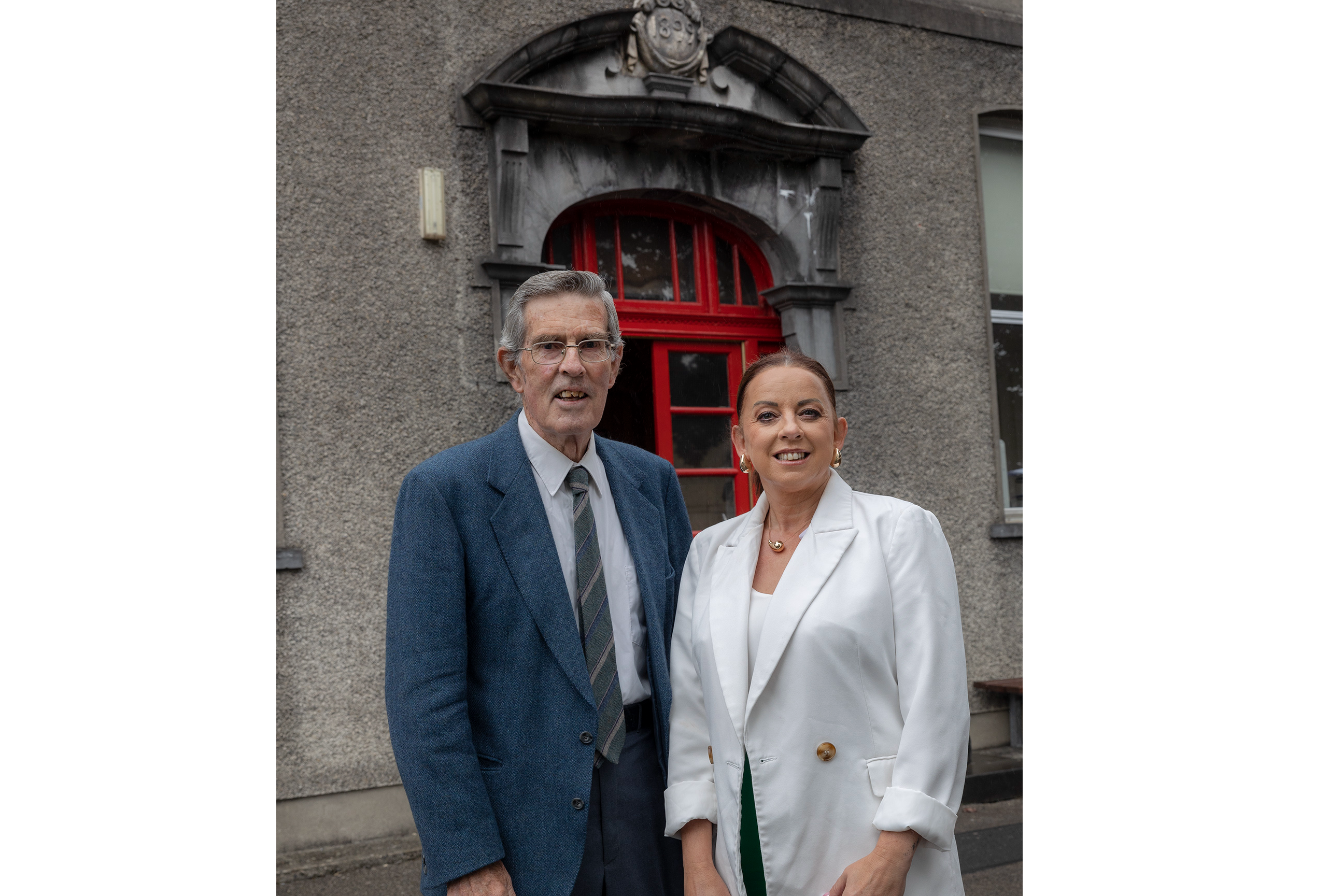 Son of Olympic hero donates incredible gift to a Tipperary school