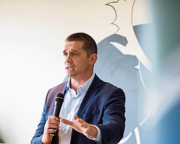 Alan Quinlan is looking forward to Ireland playing England this weekend.