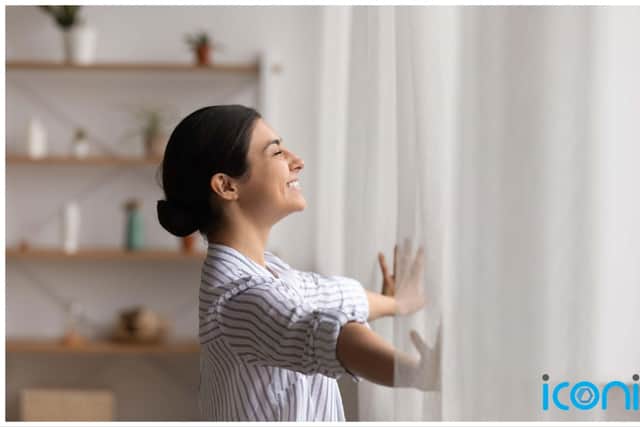 Open and close your curtains