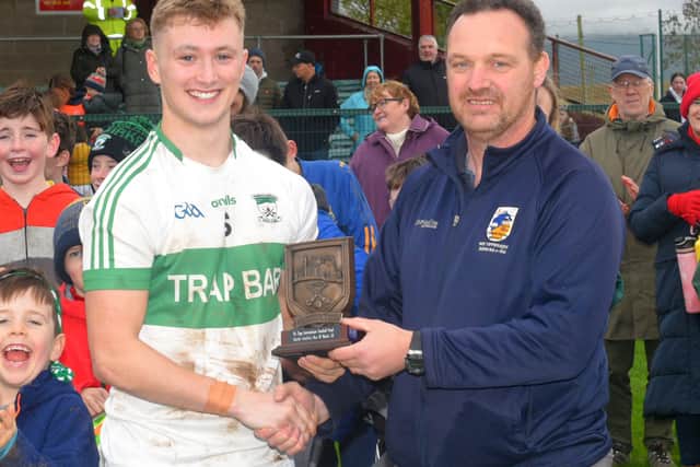 And it was Grangemockler who maintained the pressure right up to the break. Team captain Mark O’Meara put Manus McFadden through for a point, and then when McFadden was fouled in the next move, Lyons pointed the free to make it a one point game at the break, 1-5 to 0-7.