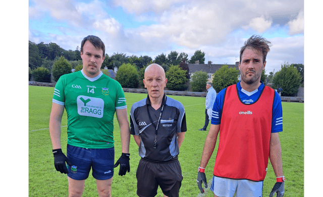 Referee Paddy Russell with captains David Butler (Drom/Inch, left) and Michael Bradshaw, Eire Og Annacarty/Donohill