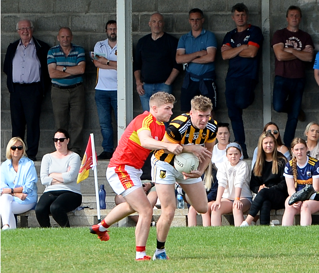 Action from the weekend's County SFC game between Upperchurch/Drombane and Killenaule. The Mid men won to secure their place in the quarter-finals. Pic: Michael Boland