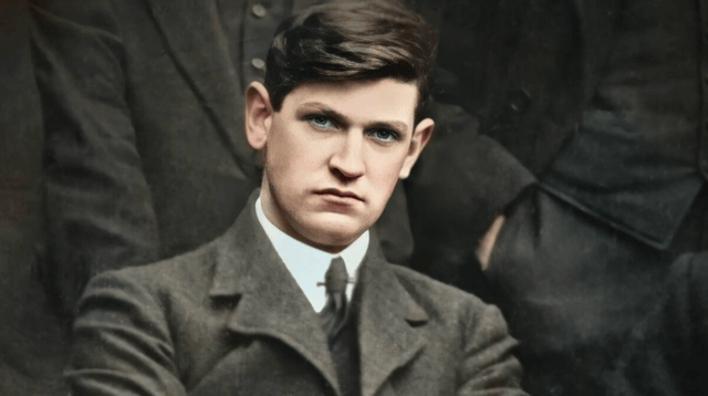Michael Collins who reluctantly signed the Agreement with Lloyd George. Within a few months he was killed by a fellow Irishman at Béal na Bláth