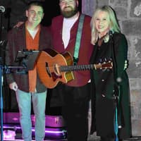 The late Glen Hansard's life and music celebrated at Carrick-on-Suir tribute night