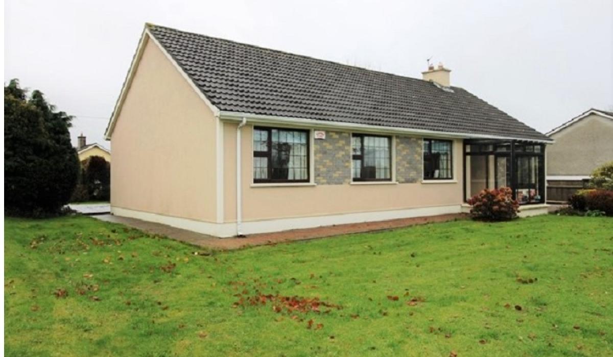 Magnificant bungalow for sale at Oakdale, Templemore, Co Tipperary Tipperary Live
