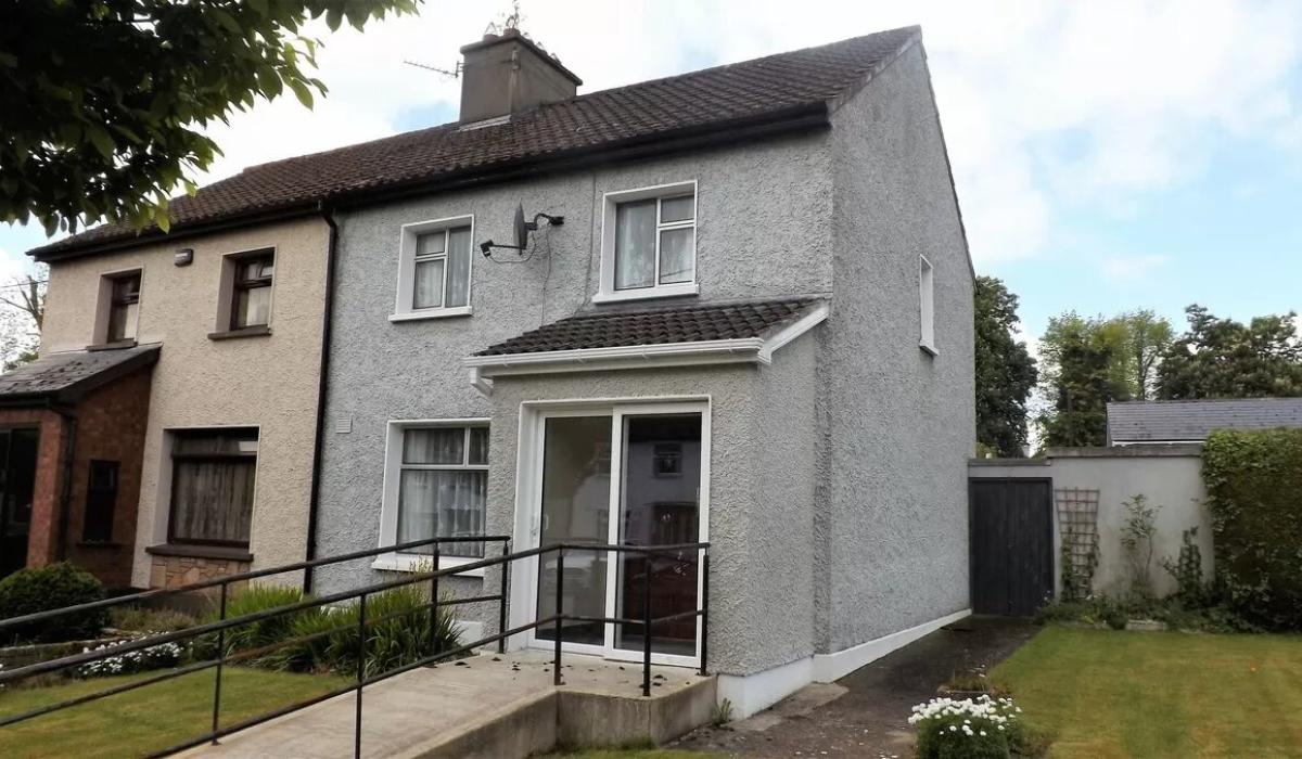 Well located 3bed semid residence for sale off Western Road, Clonmel