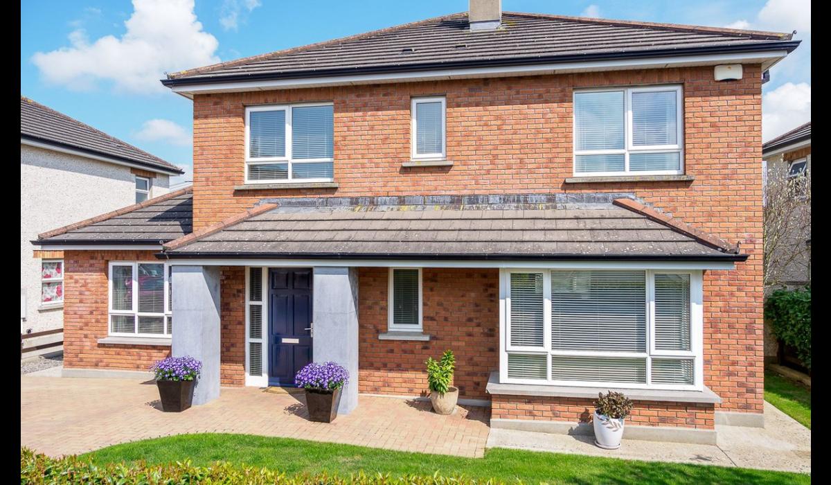 FORE Beautiful Tipperary home with putting green in back yard goes up