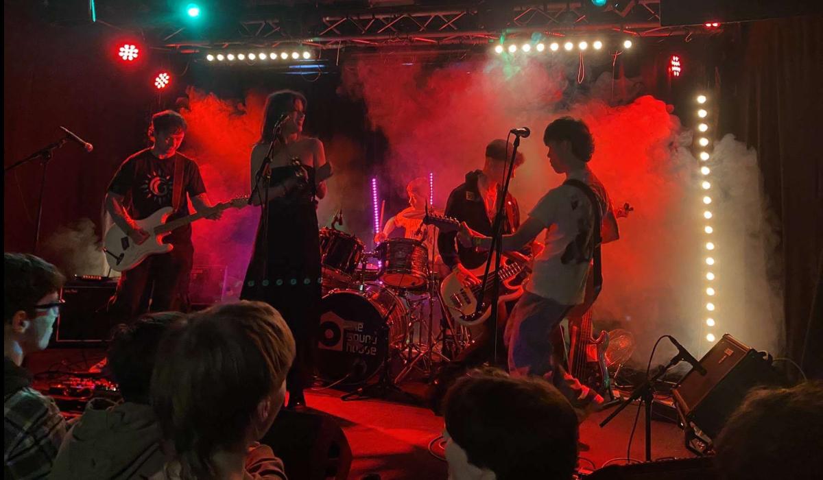 Tipperary rock band Charcoal Greys to perform at The Soundhouse in Dublin