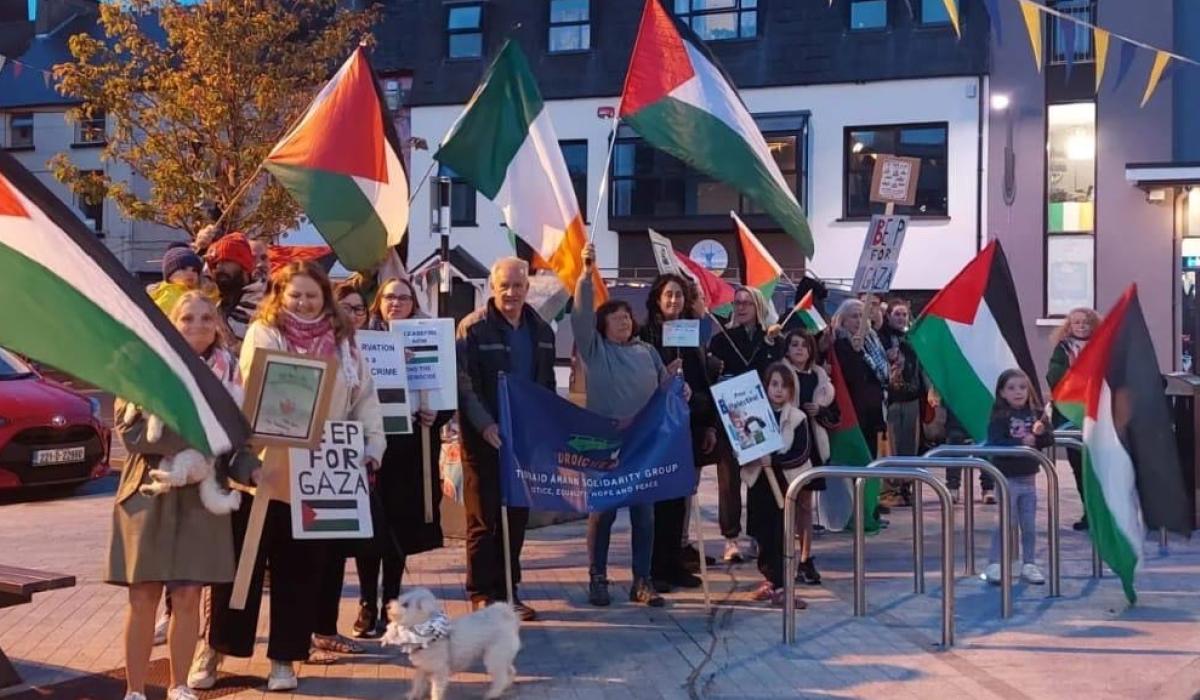 Solidarity group in Tipperary reach one year mark of holding weekly vigil for Palestinians