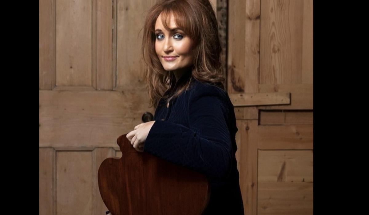 Rising folk star Emer Dunne to perform at CarrickonSuir's Clancy