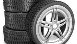 Second hand car buyer advice for Tipperary drivers – look at the tyres, don’t just kick them
