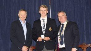 Joe Schmidt gives a motivational speech to Tipperary students at prize ceremony 