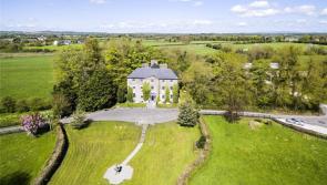 Ten bedroom Georgian mansion Lissaniskey House for sale in Tipperary for €475,000