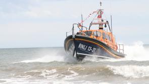 Search for fisherman after vessel gets into difficulty off Louth coast 