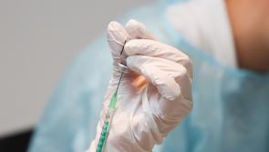 HSE to run walk-in Covid-19 booster vaccination clinics in Clonmel for the next three Fridays 