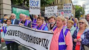 TD calls on ministers to meet Carrick-on-Suir hospital protesters 