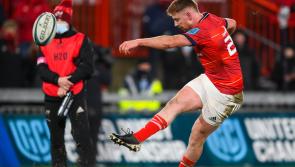 Healy and Barron sign new Munster contracts