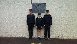 PICTURE: Hollyford National School congratulate their new graduates