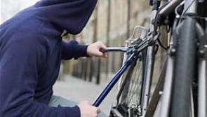 Man (20s) arrested over theft of mountain bikes in Clonmel 