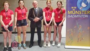 Presentation U14 badminton team become Munster champions