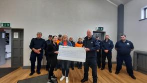 PICTURE: Tipperary community present a cheque to Tipperary Search and Rescue after successful tractor run 