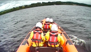 Lough Derg RNLI tow 27ft cruiser to safety at Dromineer Harbour