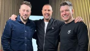 High-profile British comedian lands in Tipperary to chat on the 2 Johnnies Podcast!