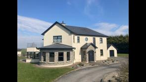PROPERTY: Stunning 5-Bedroom Tipperary home with acreage hits the market at €590,000!