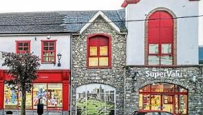 Cashel Supervalu lottery winner collects a cool €105,000 from Lotto HQ