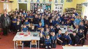 Tipperary hurling captain Seamus Callanan visits Lisronagh national school