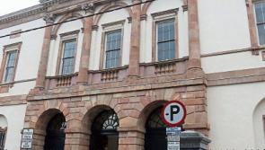 Woman re-offended after getting suspended jail term for her role in brutal attack on man in Co. Tipperary town 