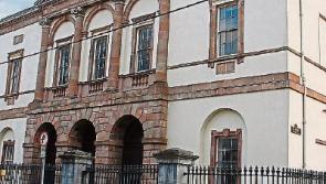 Man called to collect laptop from ex-girlfriend armed with baseball bat