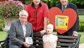 Defibrillator for Templemore EUROSPAR thanks to new community initiative