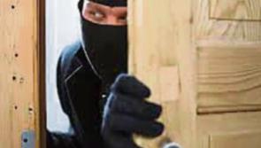 Burglars steal cash from Co. Tipperary primary school 