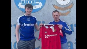 WOW: Thurles Sarsfields obtain signed Manchester United jersey for Jersey4life fundraiser