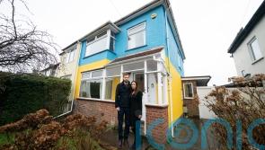 UK couple show support for Ukrainian friends by painting house in flag colours