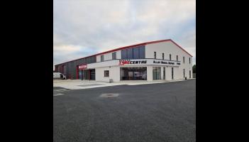 Tipperary family-run business opens new premises after over a decade of serving town