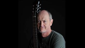 Legendary folk singer Freddie White makes a welcome return to Tipperary