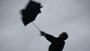 ALERT: Storm Bram weather warning update issued by Met &Eacute;ireann as winds prevail