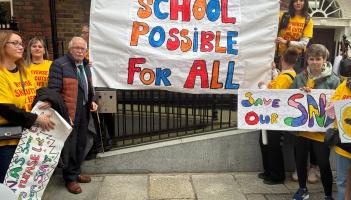 Deputy joins SNAs and parents in solidarity at D&aacute;il protest over allocation review pause