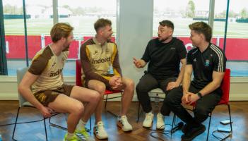 WATCH: Hilarious moment between Irish internationals and The 2 Johnnies on their podcast