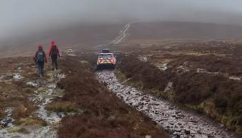 BREAKING: Four walkers rescued after crisis situation up mountain in Tipperary
