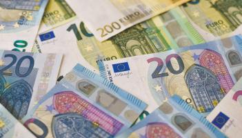 CHA-CHING! Tipperary woman wins jackpot prize in local Split the Pot draw