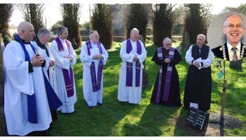 Memorial service held for popular Tipperary clergyman who passed away last year