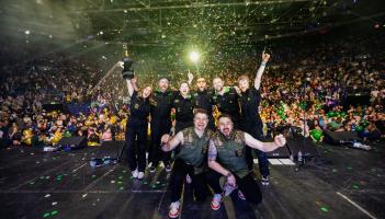 REVEALED: The 2 Johnnies raise funds for Children&rsquo;s Health Foundation at 3Arena