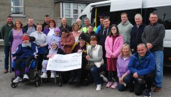 PICTURE: Tipperary school receives &euro;5,000 donation from local ploughing group