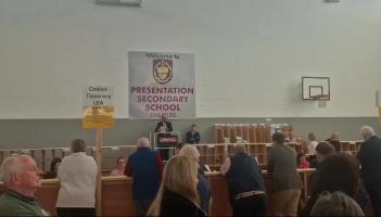 WATCH: The latest count from Thurles as votes are distributed at the Count Centre 