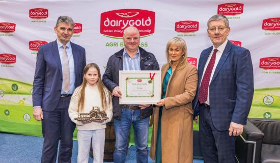 Tipperary family farm wins Malting Barley Competition at Dairygold Tillage Conference